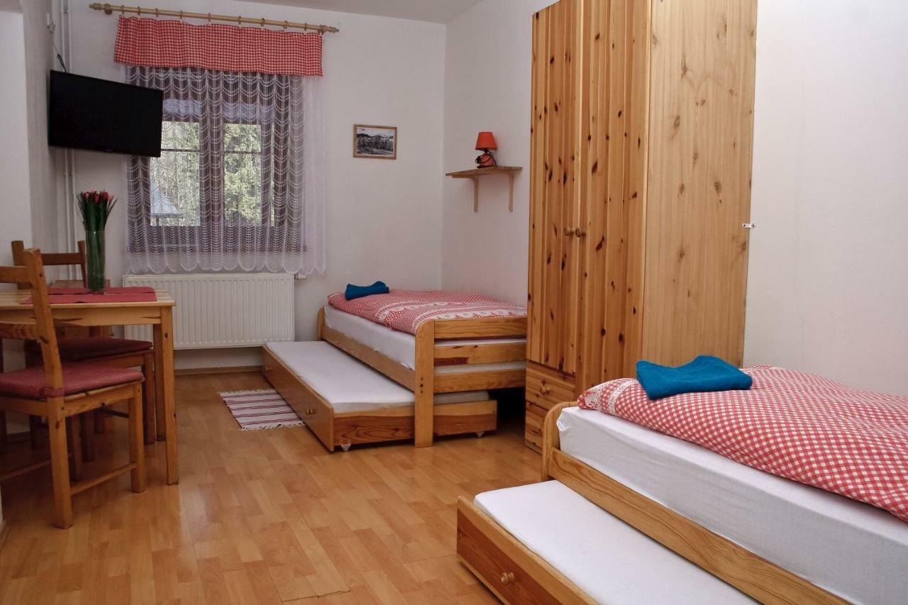 Penzion U Vodopadu Karlova Studánka エクステリア 写真